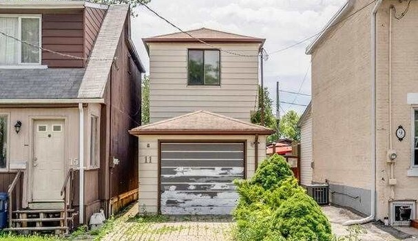  Em Toronto, no Canadá, casa está a venda por um motivo curioso