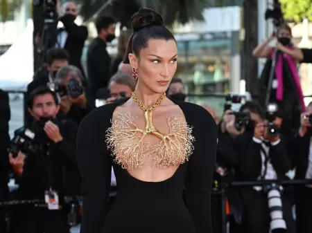  As famosas que roubaram a cena com os looks no Festival de Cannes 2021