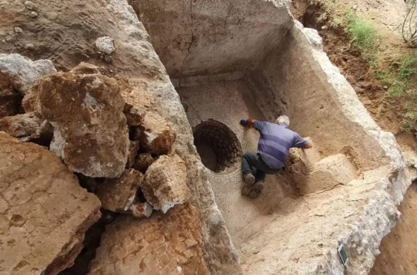  Prensa de vinho da era bizantina e moeda de ouro são encontradas perto de Tel Aviv