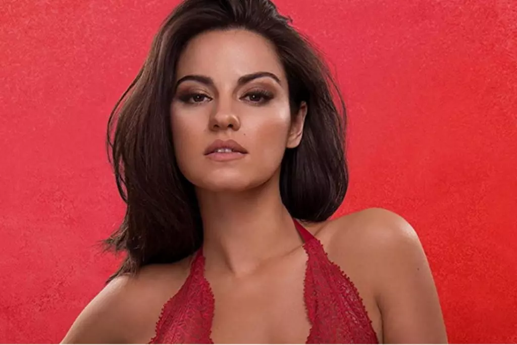  Maite Perroni vai apresentar o Billboard Latin Music Awards em Miami