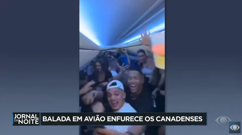  Canadenses contaminados após festa em avião não conseguem voltar para casa