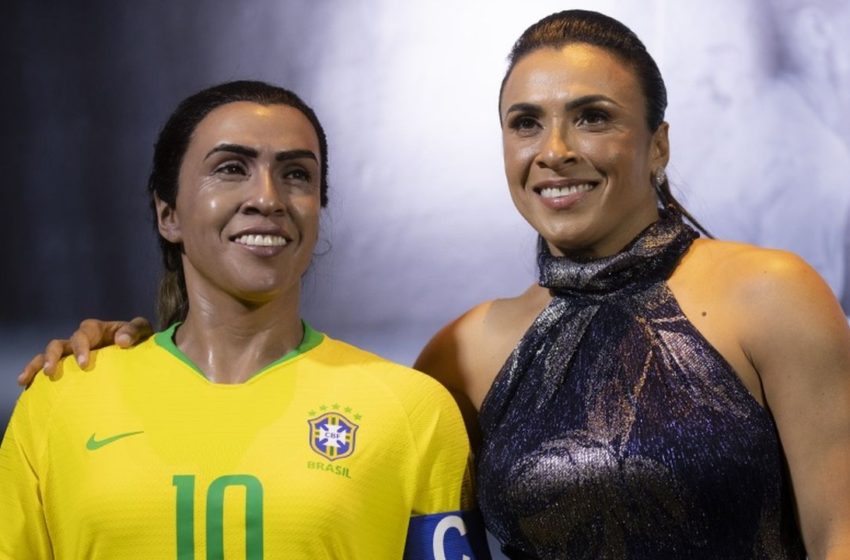  Marta ganha estátua de cera em Museu da Seleção Brasileira de Futebol